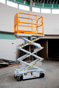 PLATAFORMA ELEVATÓRIA TIPO TESOURA HYBRID HB 1430-ALTURA DE TRABALHO 6M
